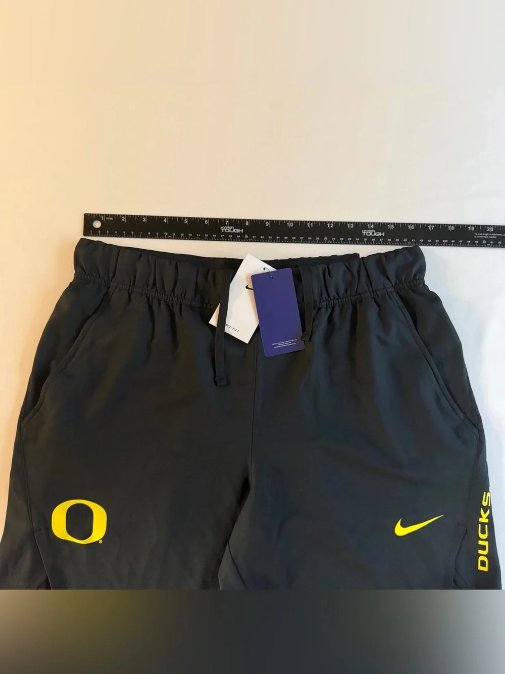 Nike Oregon Ducks 7” Practice Shorts Men L Track & Field College_9
